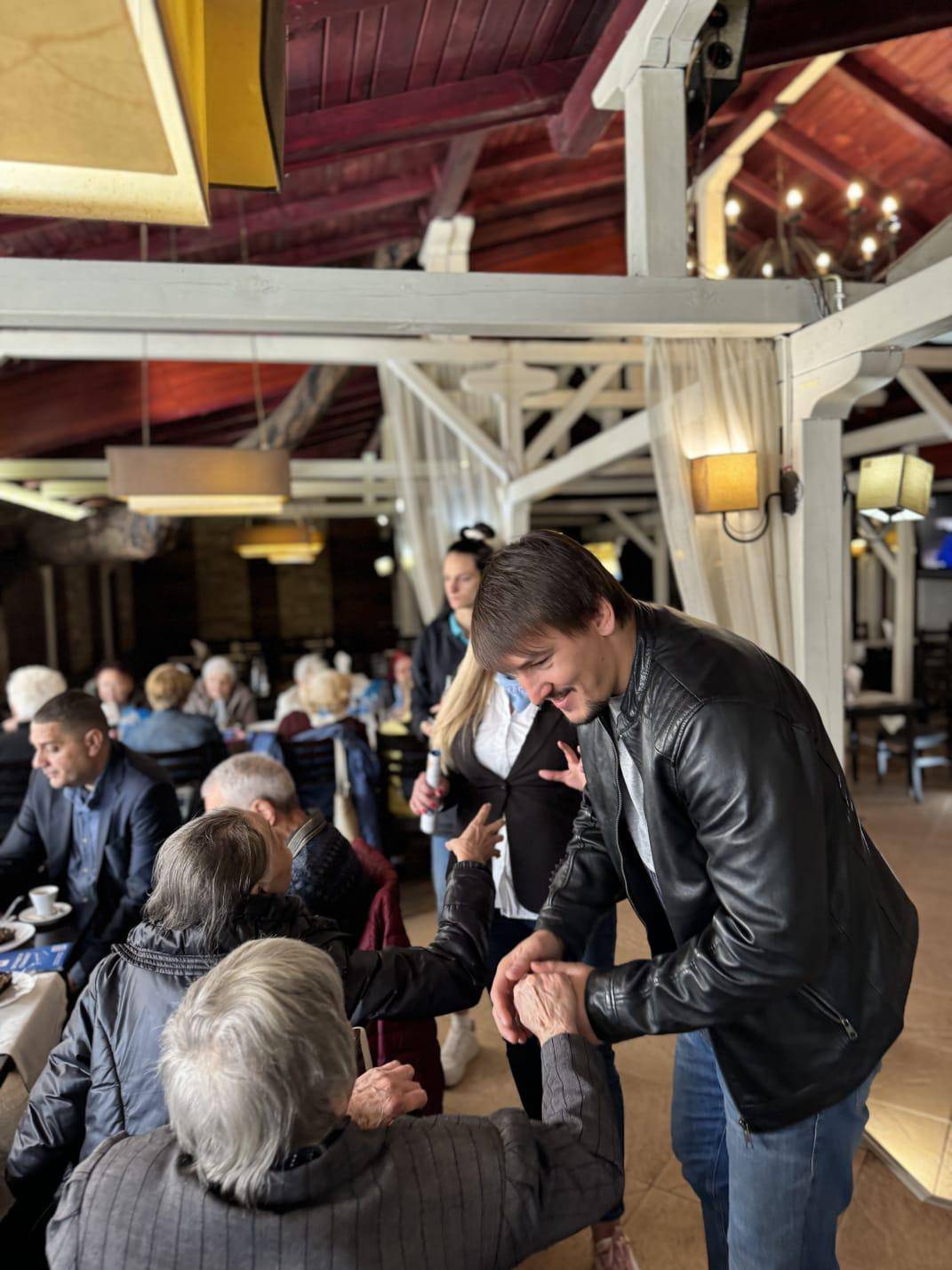  Даниел Александров 